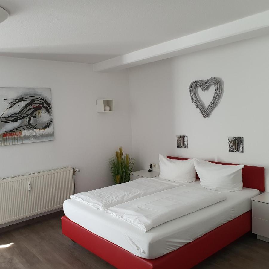 Hotel Postbauer-Heng, E-Mobilitaet, Ladestationen Fuer Elektroautos Room photo